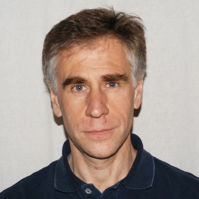 Juan L. Bruses